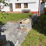 Hrdá Ves - Dům U Slunce Casa vacanze *