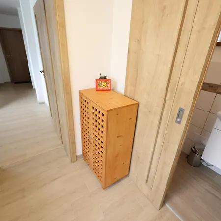 Hrdá Ves - Dům U Slunce Vír