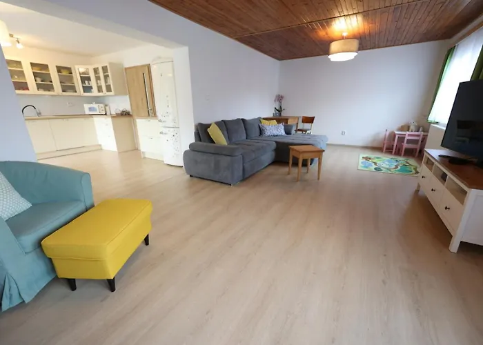 Hrda Ves - Dum U Slunce Feriehus *